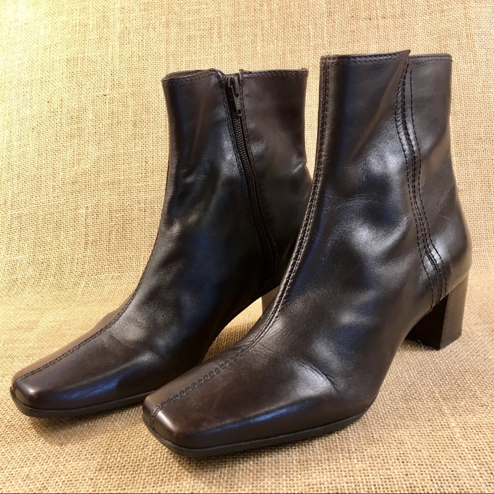 Nine West  Ankle  Boot Shoe - Size 8.5 M